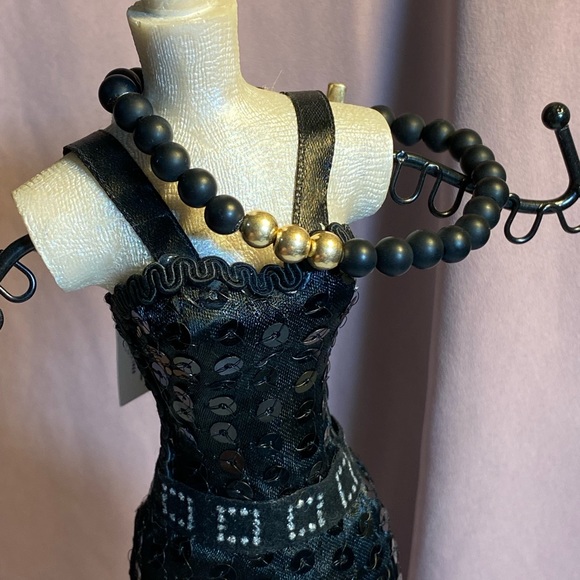 NWT JONAH GENIUN AGATE BLACK BEADS UNISEX BRACELET BRUSHED GOLD METAL CROSS - Picture 6 of 14